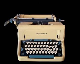 1956 Underwood SX Portable Typewriter