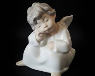 Lladro Porcelain Cherub Figurine