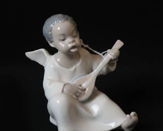 Lladro Porcelain Figurine - Angel with Mandolin