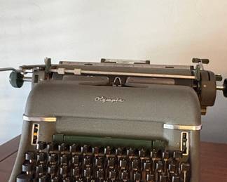 Olympia SG1 Typewriter