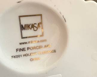 Mikasa Fine Porcelain Nativity Set FK001/701