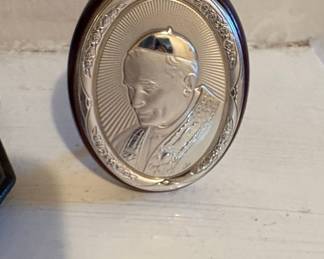 Oval Silver Plated Relief Plaque with Portrait of Pope John Paul II in Wooden Stand