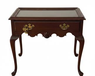 Vintage Mahogany Queen Anne Style Tea Table with 2 pull out trays and Cabriole Legs