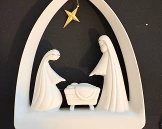 Hallmark "The First Noel" Fine Porcelain Crèche