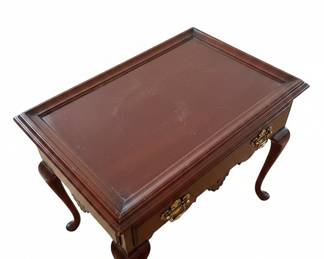 Vintage Mahogany Queen Anne Style Tea Table with 2 pull out trays and Cabriole Legs