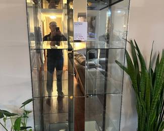 Ello Living Room Display Cabinet (Glass & Mirror)