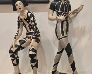 Classic harlequin jester fingures