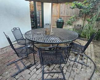 Patio table with umbrella and 6 chairs