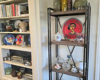 pair of free-standing shelves