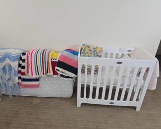 Folding crib with mattress, standard crib mattress, handmade colorful throws