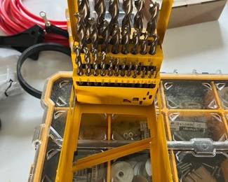 For complete description & to bid on this item, please go to https://ctbids.com/estate-sale/44938