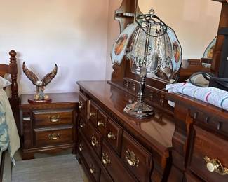 Bedroom set