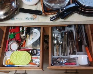 stainless flatware