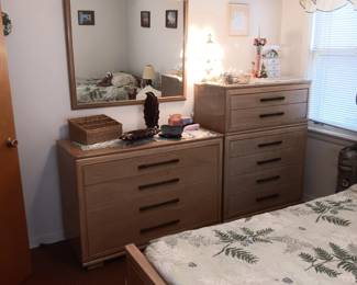 twin blond bedroom set
