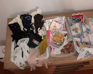 lots of vintage hankies and gloves