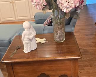 Side Table with Artificial Flowers 