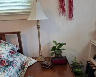 Side Table with Table Lamp
