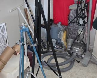 Tripods - Vacumn- 