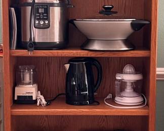 kitchen cookware