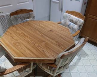 dinette set size is 42 x 42 with 1 18" leaf and pads Price is 75.00.