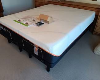 King size Temperpedic adjustable bed