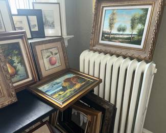 Lots of nice framed prints