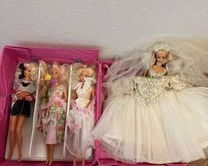 Vintage Barbie Doll Collection – Bridal Barbie and Fashion Doll Gift Set