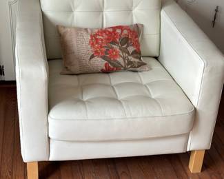 Veneer leather armchair with matching ottoman