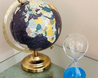 Globe, hour glass 