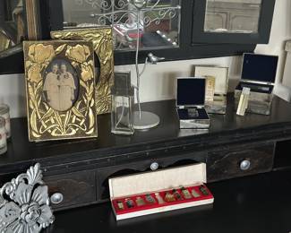 Perfume, perfume bottles 