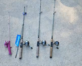 Lot of 4 Fishing Poles, Look Closely! I don't know anything. $40