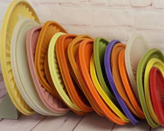 Vintage Tupperware Lid Lot