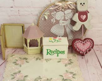 Vintage 80s Cottage Decor Lot