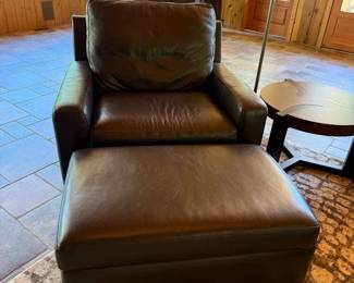 AMERICAN LEATHER Armchair with Ottoman