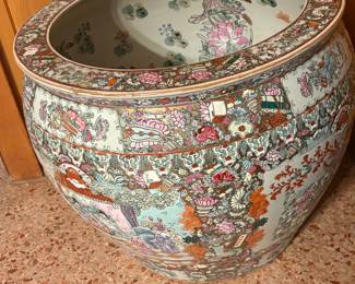 19” Asian Planter