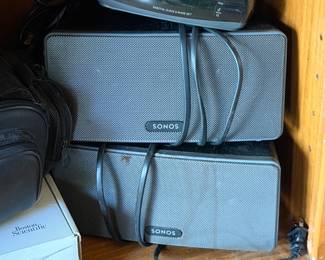 Sonos Play 3 Speakers