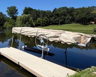 Hewitt Boat Lift 