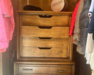 Vintage Gentlemans Chest of Drawers