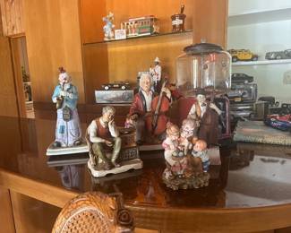 Capodimonte Figurines