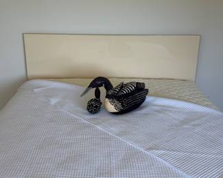 Queen Bed Laminate Headboad