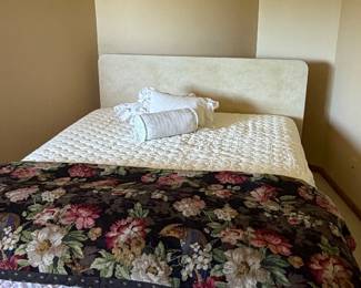 Queen Formica Bedroom Verlo Mattress