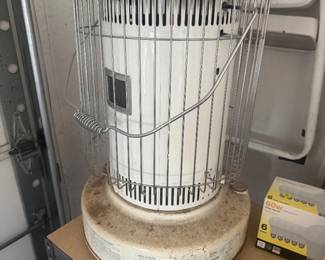 Kerosene heater