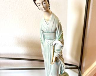 Vintage Chinese princess