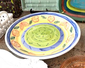 Serving bowls