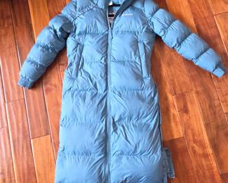 Lot # B100 - Columbia Women's Long Puffer Coat with Omni-Heat Reflective Technology Medium Blue Size M
