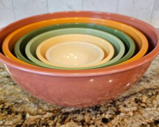 Lot # B69 - Vintage Certified International Melamine Mixing Bowls Set in Earthy Tones