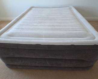 Lot # B169 - Intex Queen Elevated Plush Air Mattress with Built-in Electric Pump - Raised, Durable Comfort Bed