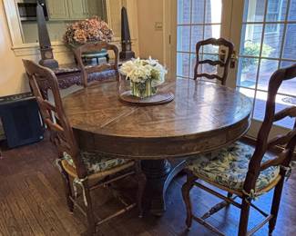 Round French Provincial Dining Table 