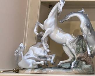 Lladro Porcelain Horse Sculpture