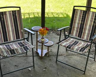 Outdoor folding chairs 